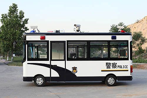 5.6m長的電動(dòng)移動(dòng)警務(wù)室外觀（左側(cè)展示）